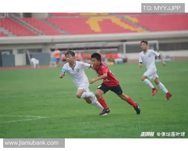 九五足球：探索中国足球的崛起与未来发展之路